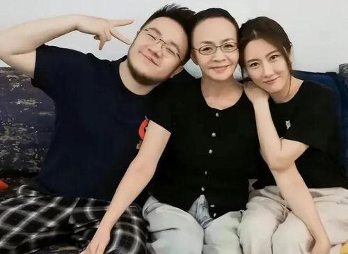 娱乐八卦吃瓜每日爆料,每日吃瓜爆料，明星幕后故事大公开